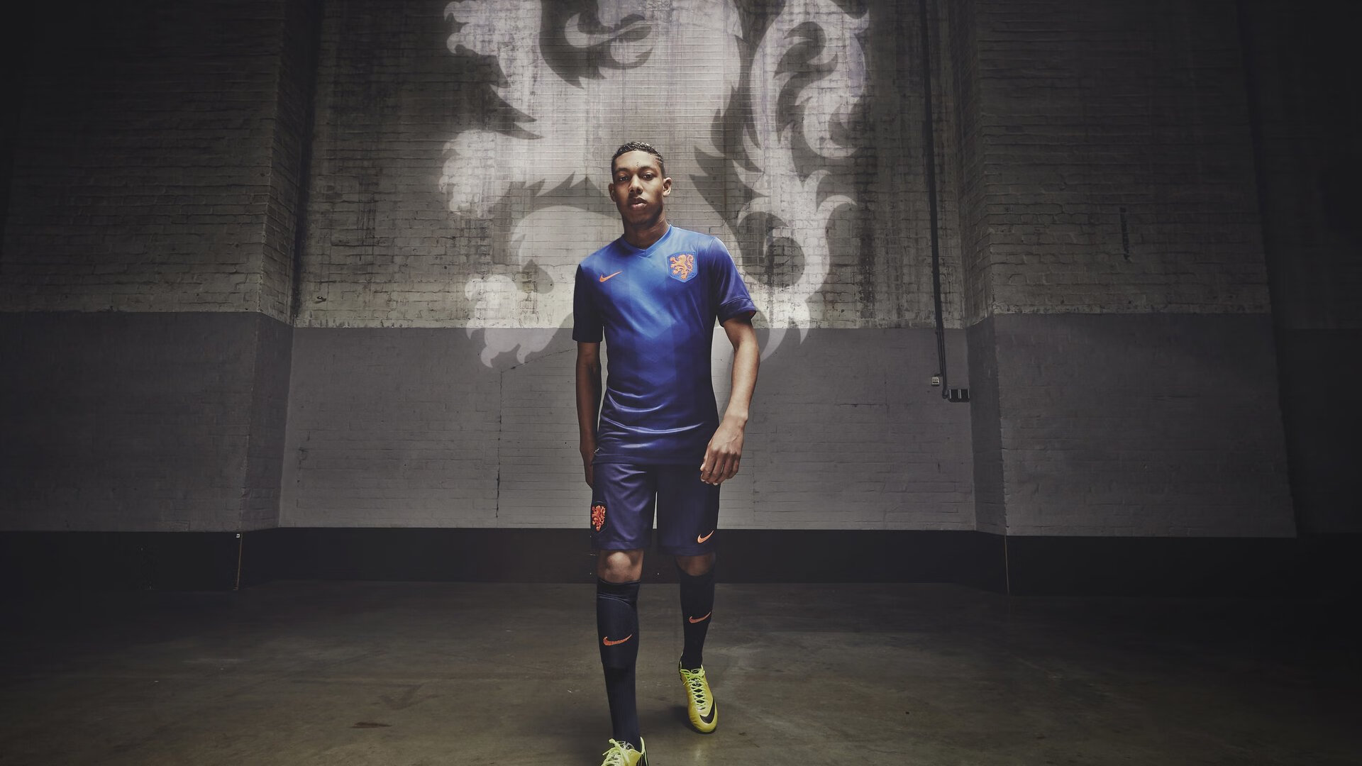 开云app全站-中国足球联赛制定更严谨赛风赛纪规则，中国足球赛制详解